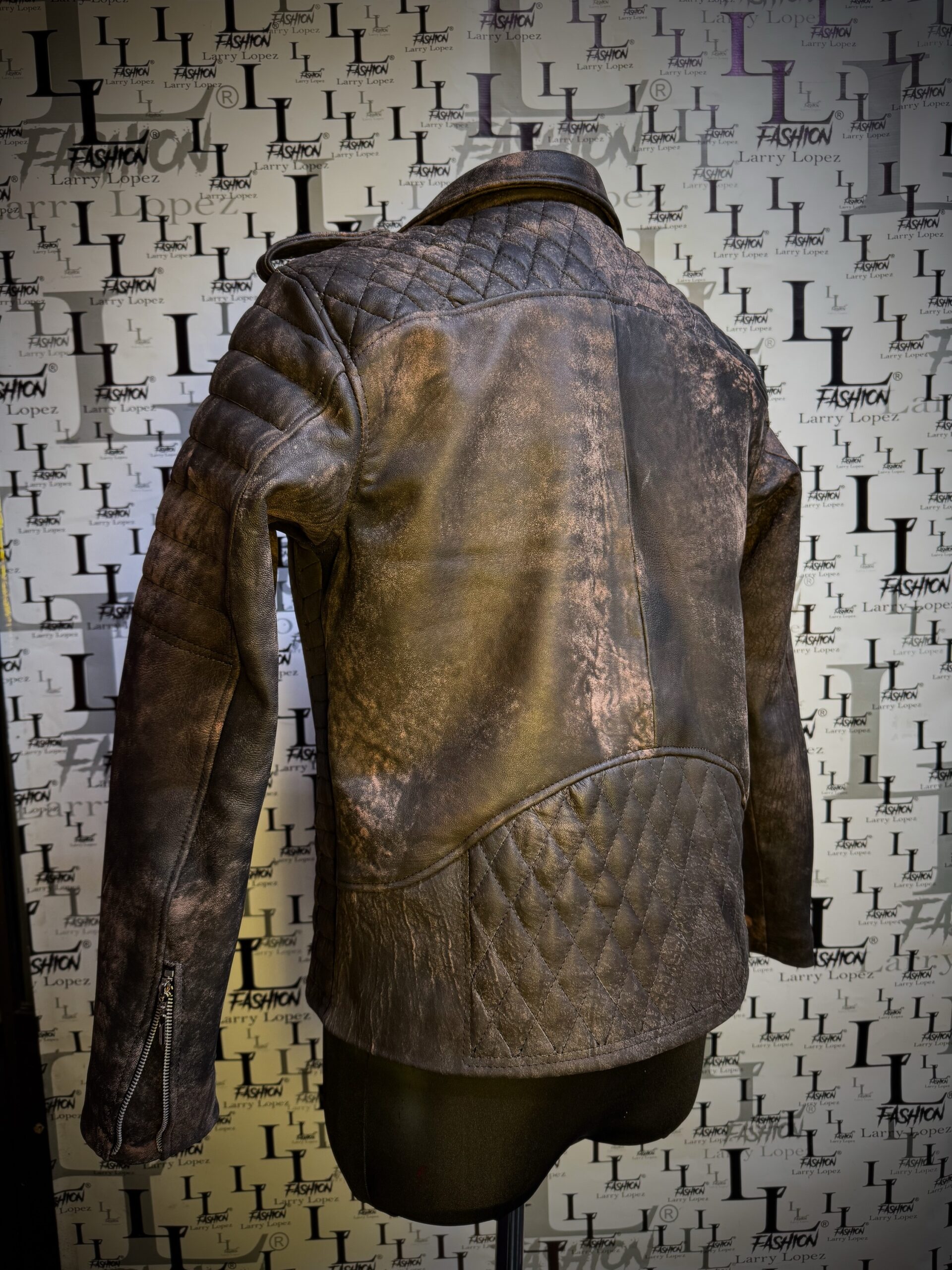 d97c8dd3-f88b-4d5b-9dcf-7f2b62c9ec42-2