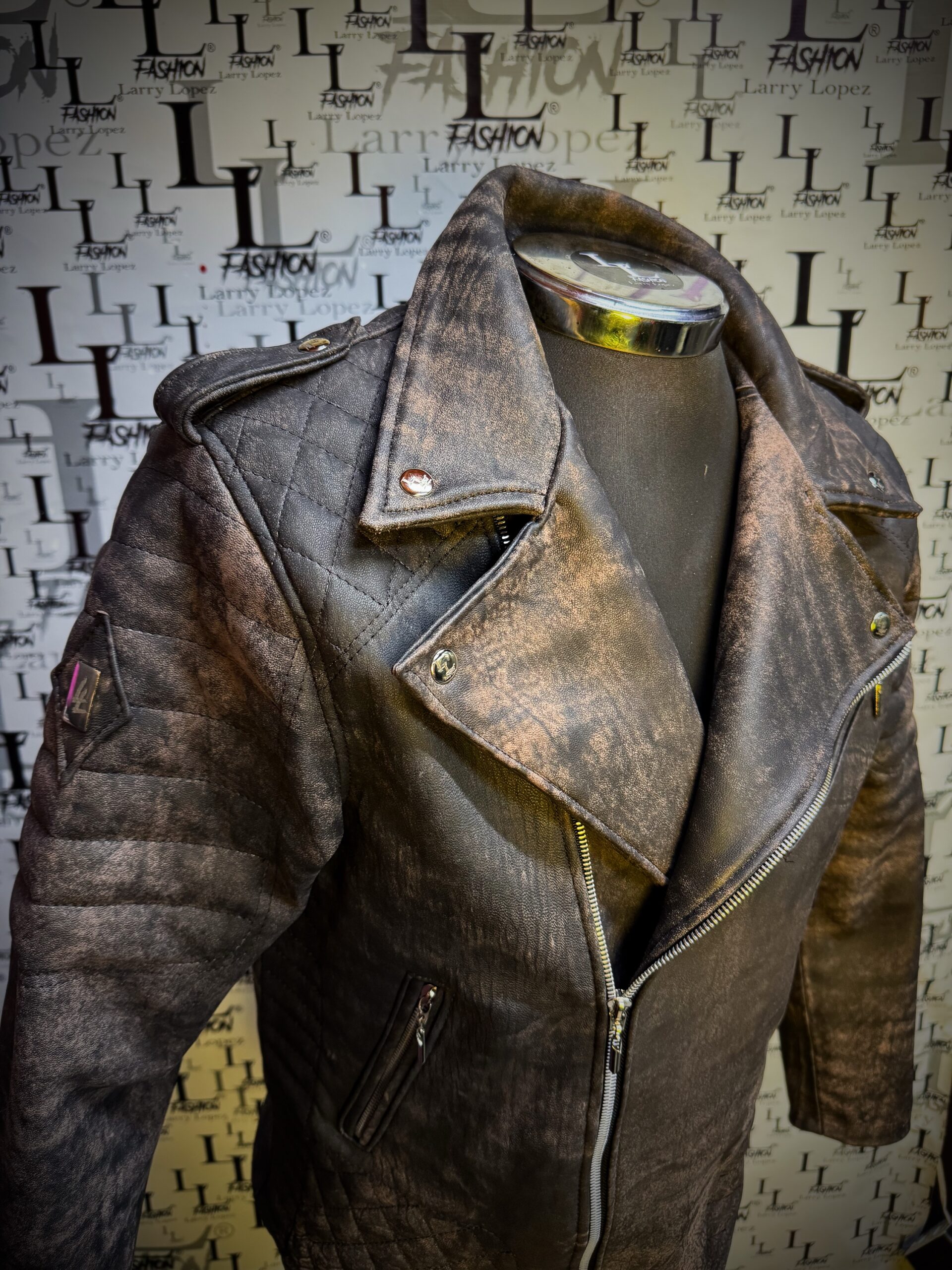 e0777d9b-7d5c-413f-8ba5-9edbab11e286-2